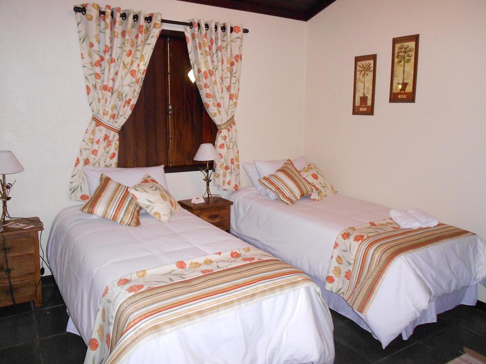 Country Ville Hotel Teresopolis Ruang foto